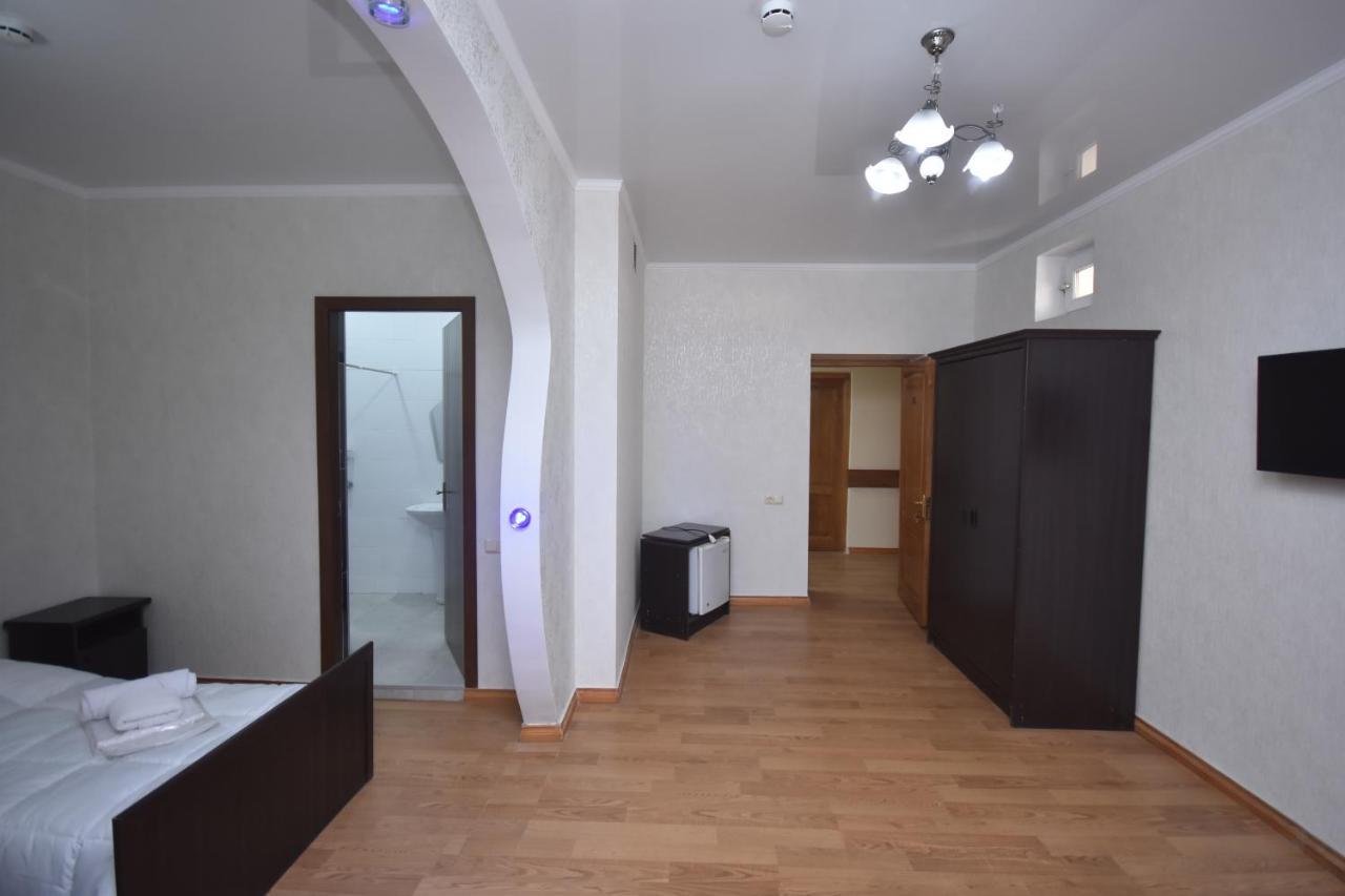 Hotel Samegrelo Zugdidi Exterior photo